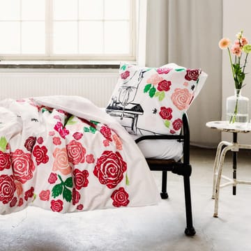 Moomin Mama's rose garden pillow case - 50x60 cm - Finlayson