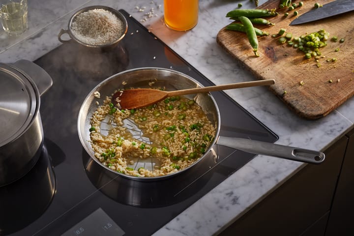 All Steel Pure frying pan set, 2 parts Fiskars