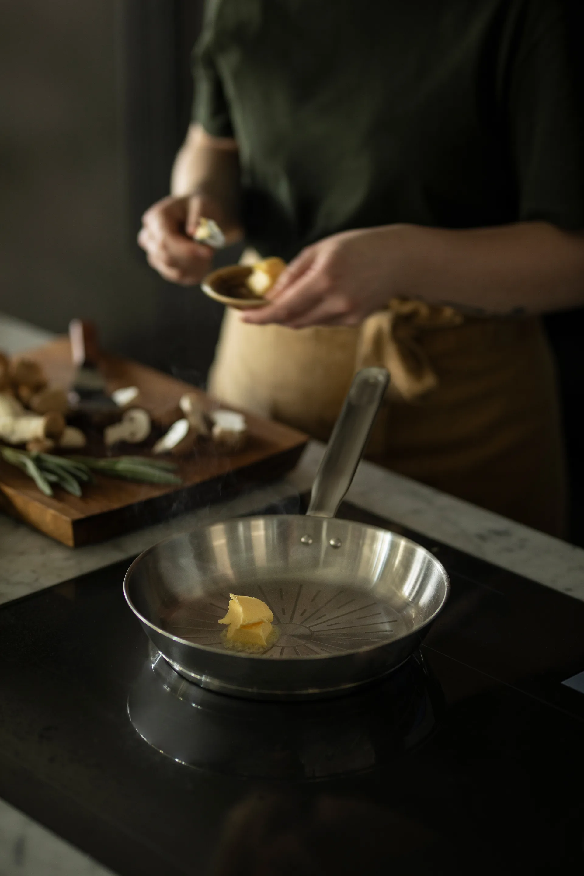 All Steel Pure frying pan set, 2 pieces Fiskars