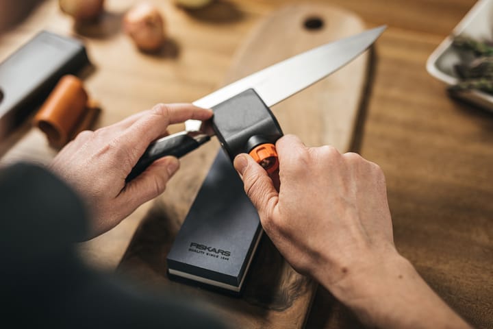 Fiskars knife sharpening set from Fiskars 