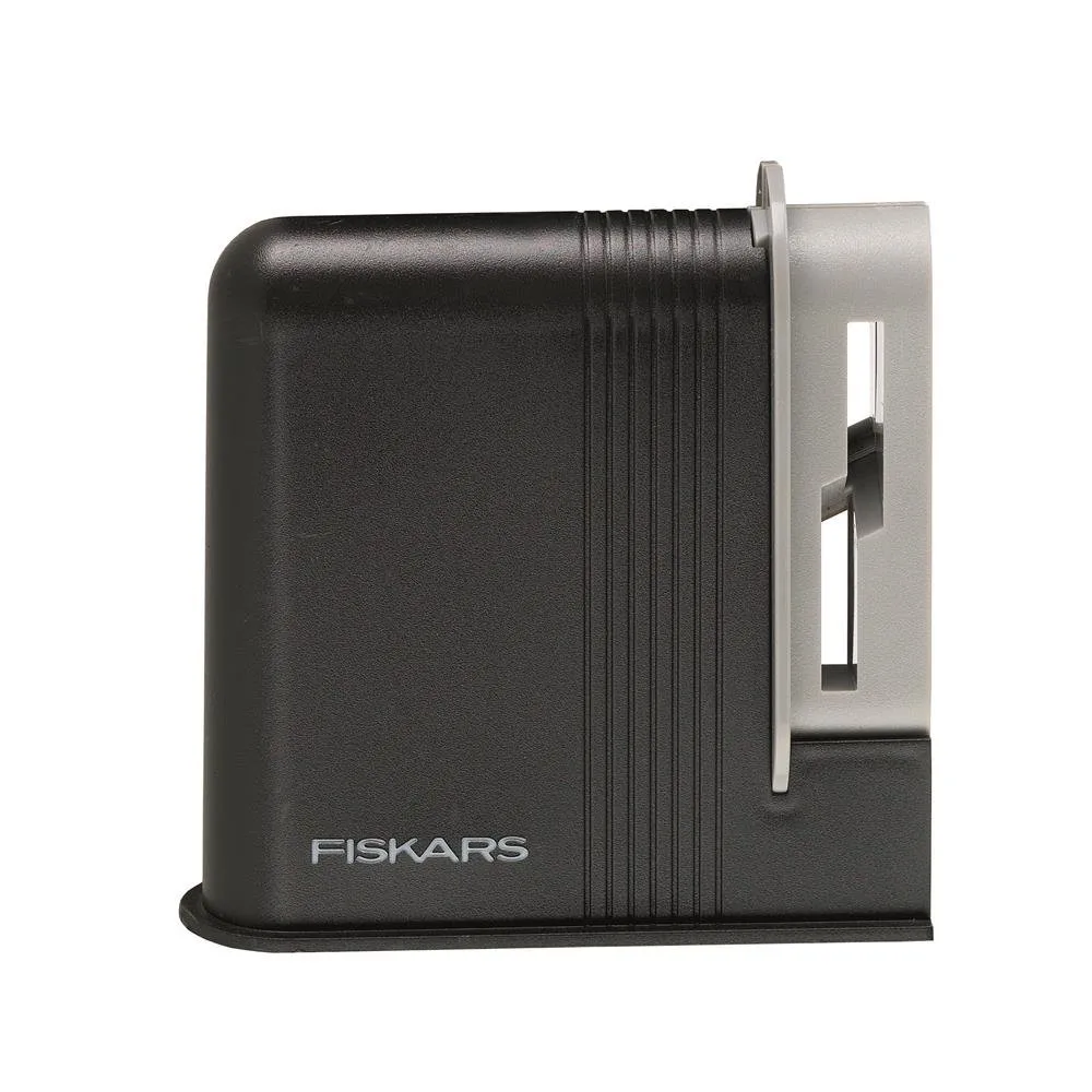 Fiskars Functional Form scissors sharpener black | Scandinavian Design | Scissors | Black