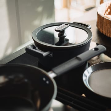 Hard Face pot with lid Ceratec Superior - 3.5 L - Fiskars