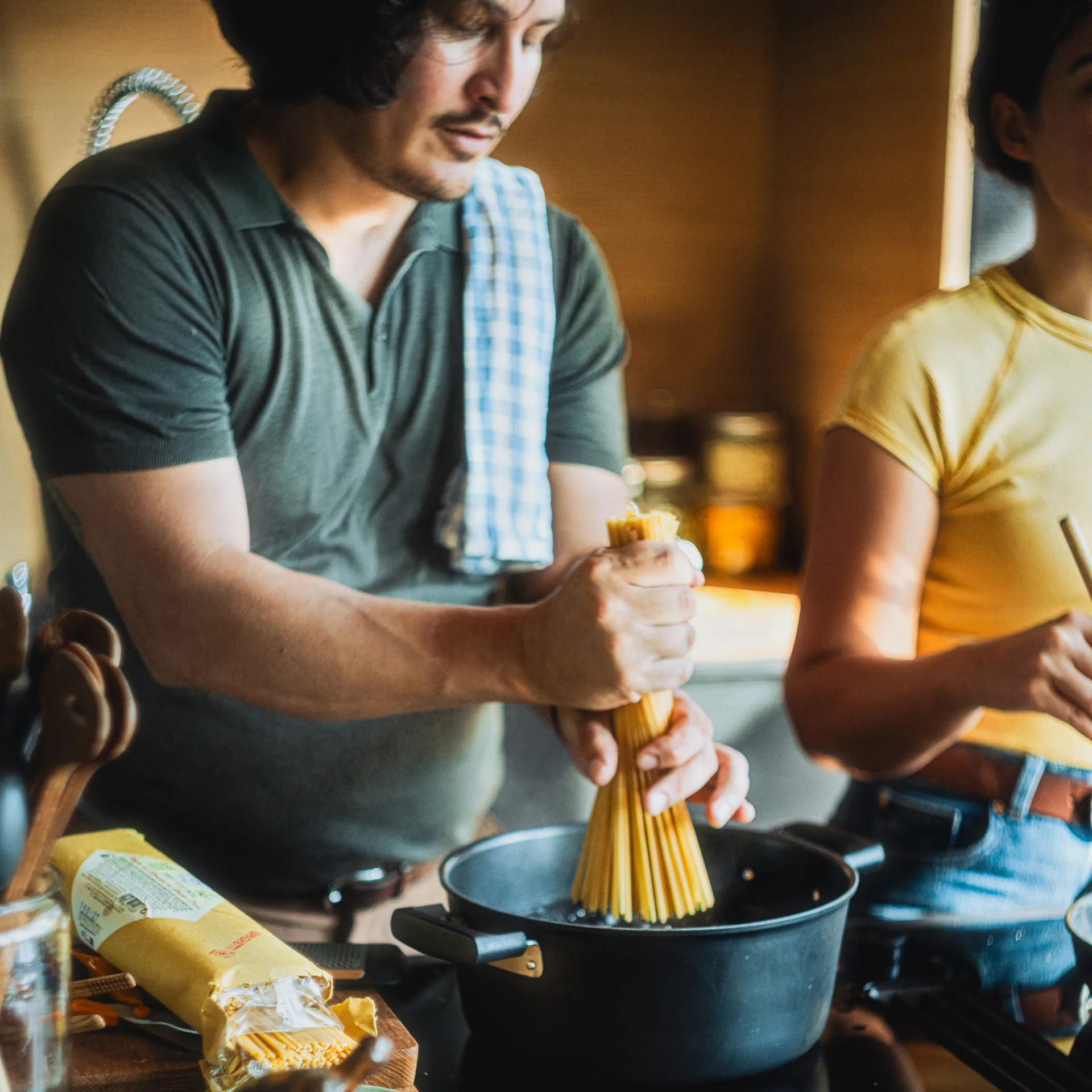 Hard Face pot with lid Ceratec Superior, 5 L Fiskars