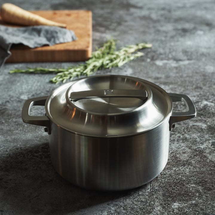 Norden casserole dish stainless steel, 3 l Fiskars