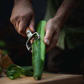 Norden Y shaped vegetable peeler - Stainless steel-birch - Fiskars