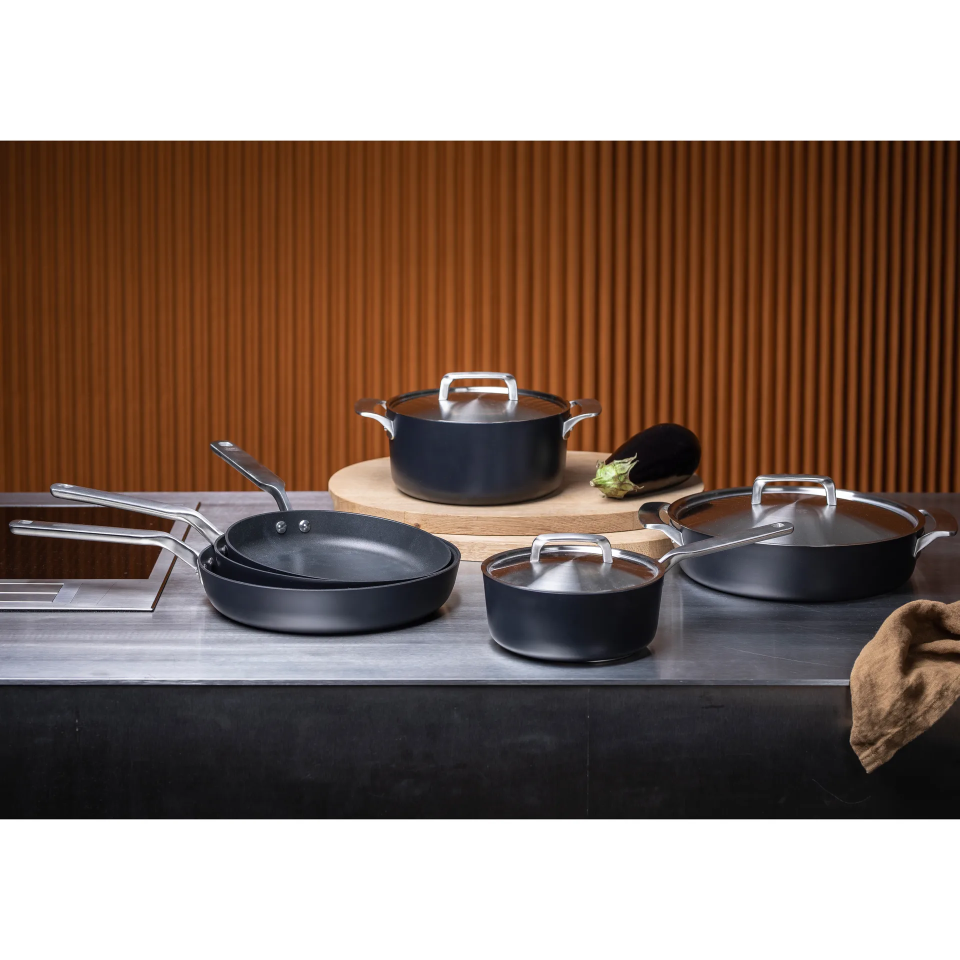 Rotisser steel frying pan, 26 cm Fiskars