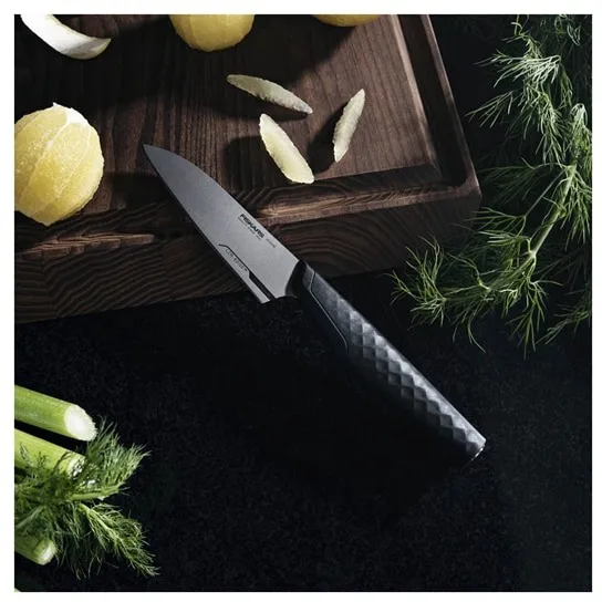 Taiten chef's knife, 13 cm Fiskars