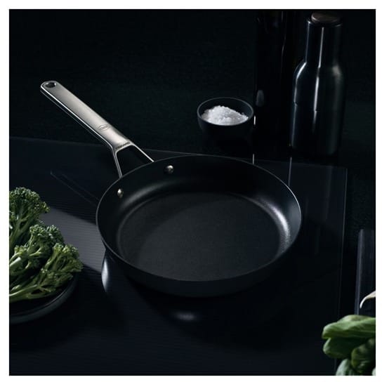 Taiten frying pan - 24 cm - Fiskars