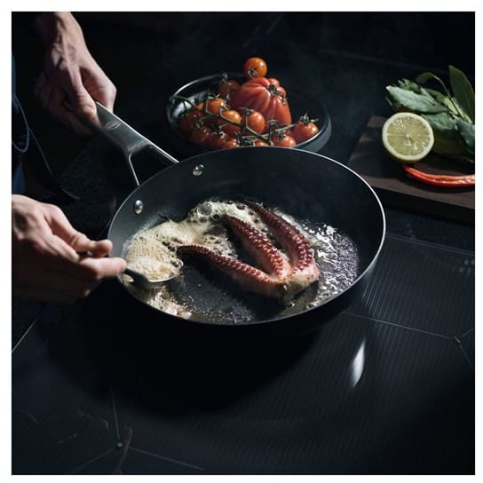 Taiten frying pan - 26 cm - Fiskars