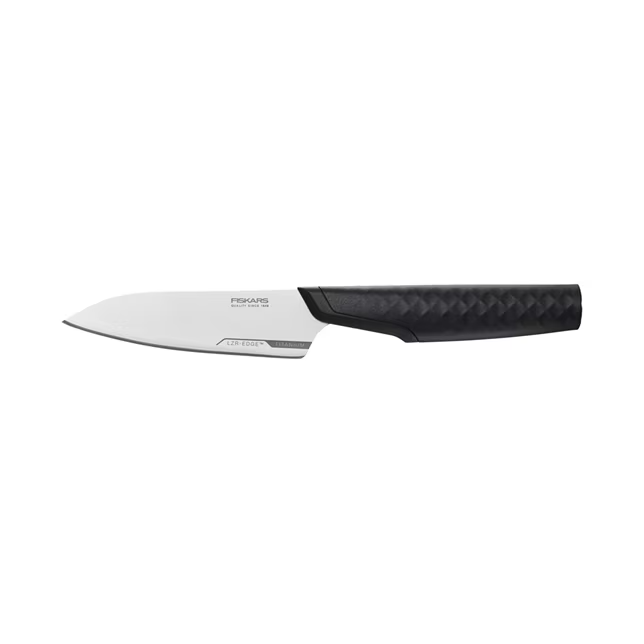 Fiskars Taiten peeling knife 10 cm