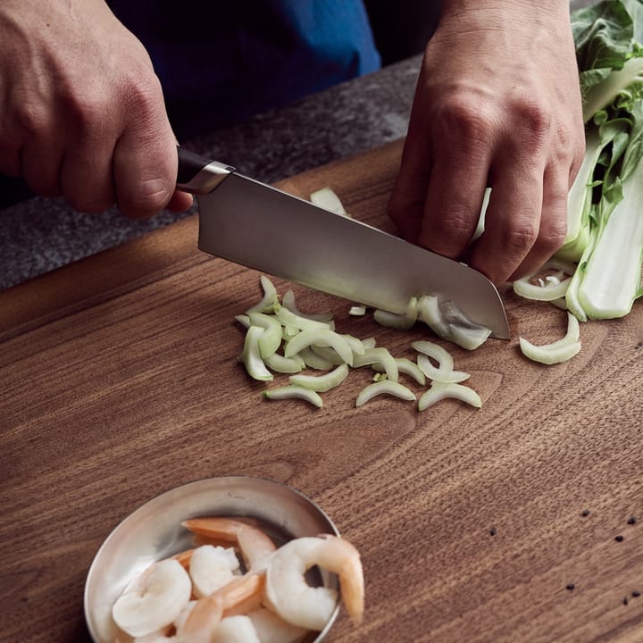 Titanium santoku knife 16 cm, Black Fiskars