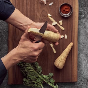 Titanium vegetable knife 10 cm - Black - Fiskars