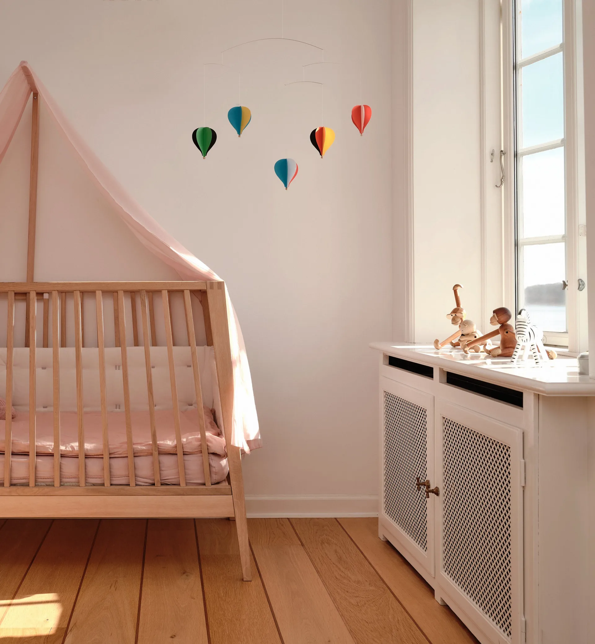 Balloon mobile, multi Flensted Mobiles