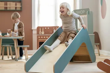 Play slide - Green - FLEXA