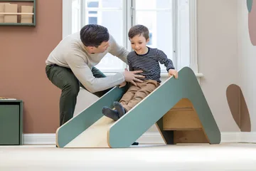 Play slide - Green - FLEXA