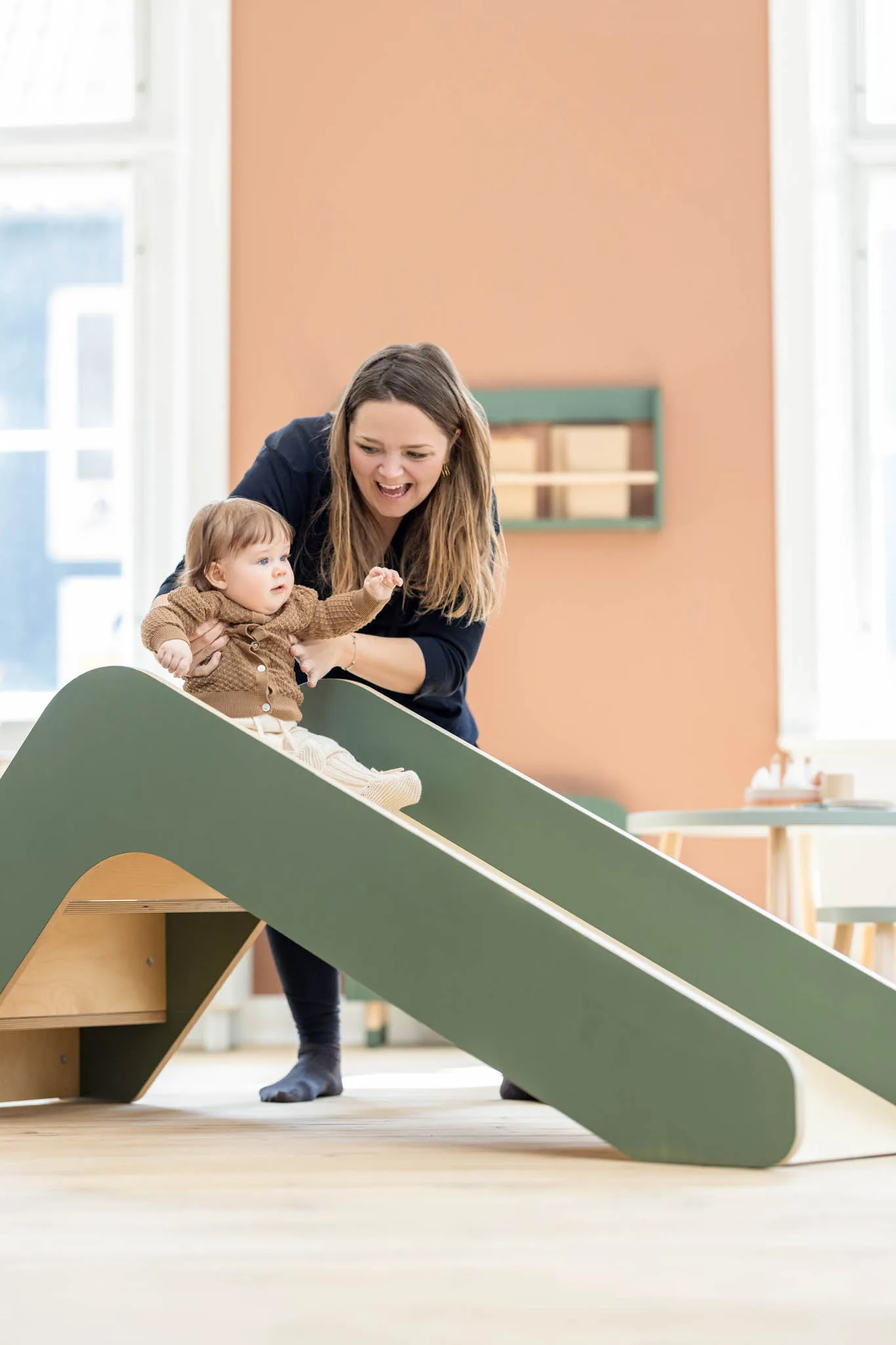 Play slide, Green FLEXA