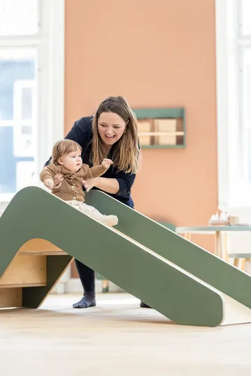 Play slide - Green - FLEXA