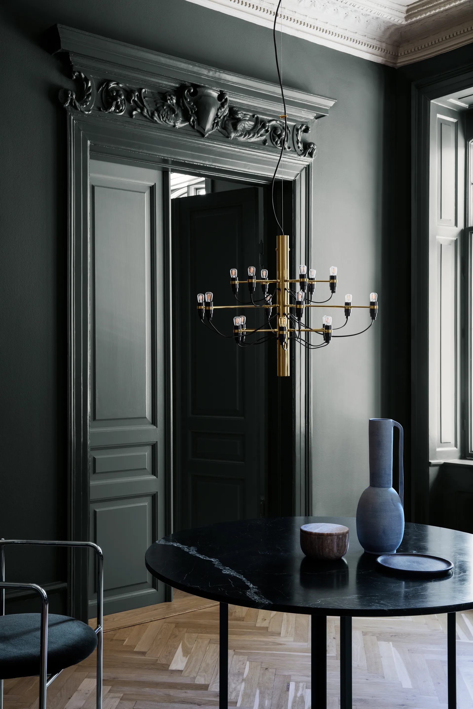 2097 Sarfatti chandelier, Brass 18 lamps Flos
