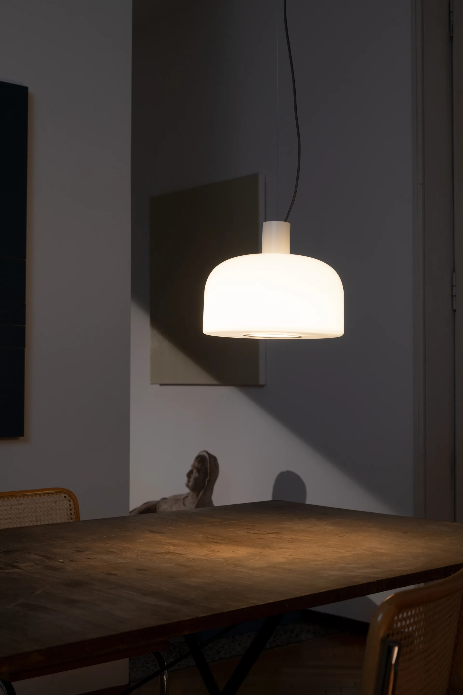 Bellhop Glass S1 pendant, White Flos