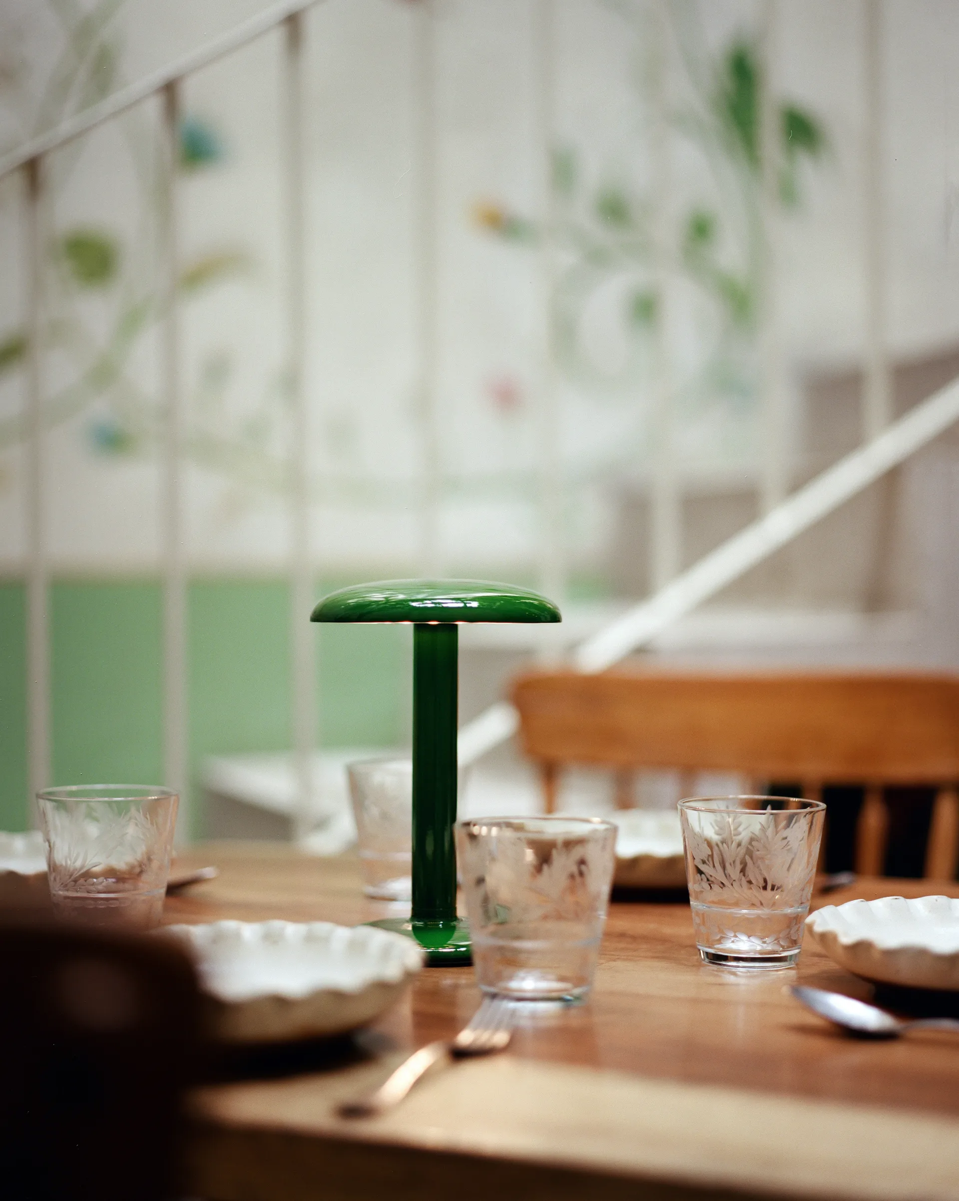 Gustave Residential table lamp portable, Lacquered green Flos