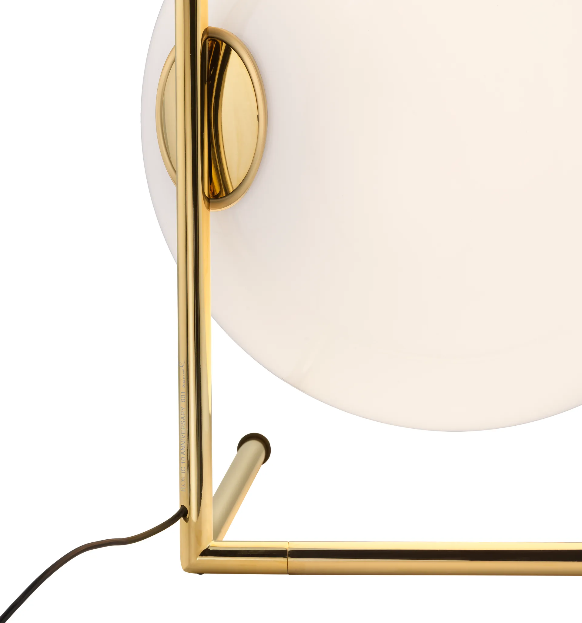 IC T3 table lamp 52.4 cm, Gold Flos