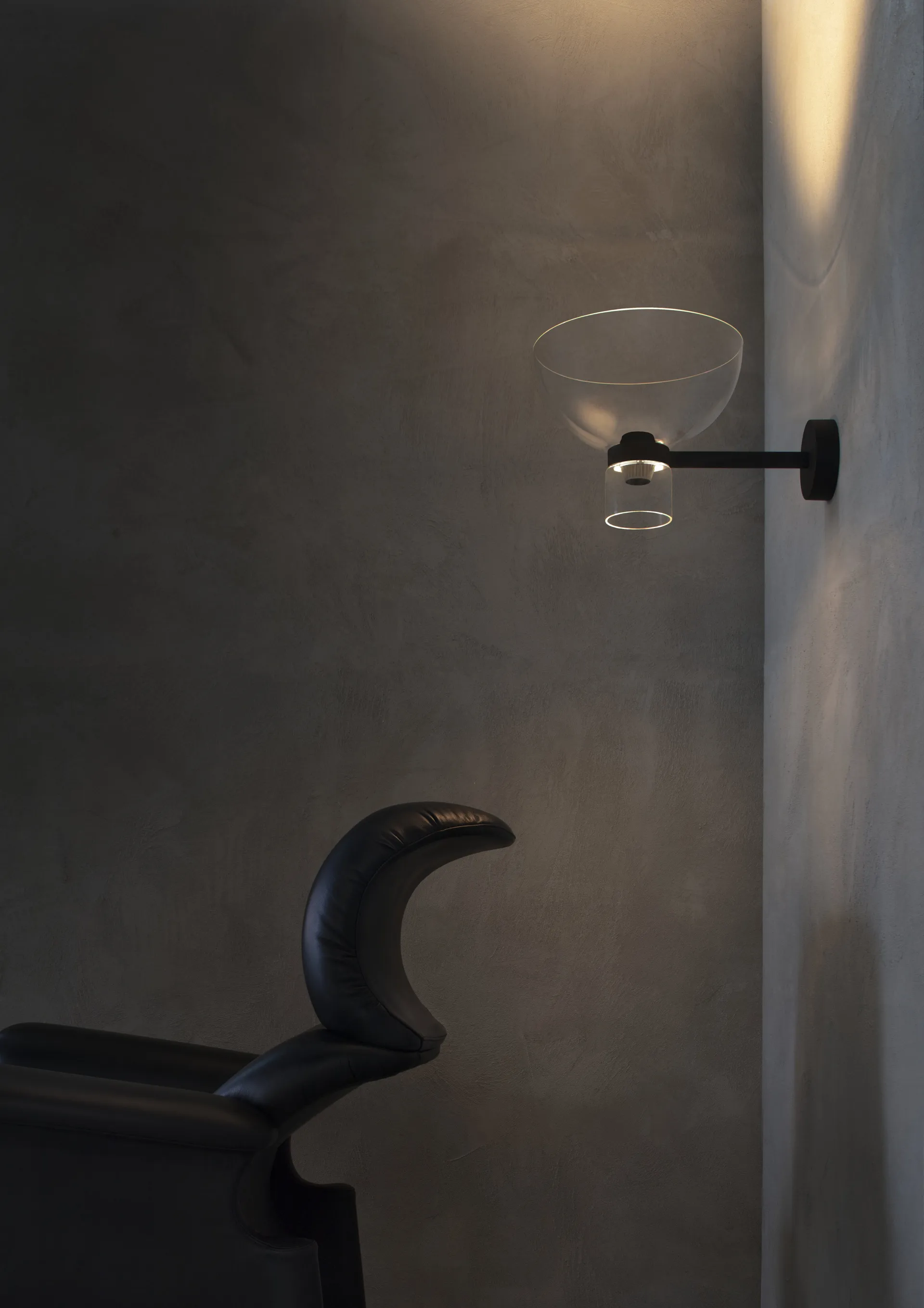 Nocturne Bowl wall lamp - Black,  Flos