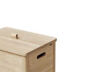 A Line laundry basket - White oak - Form & Refine