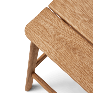 Angle Standard bar stool 65 cm - Oak - Form & Refine