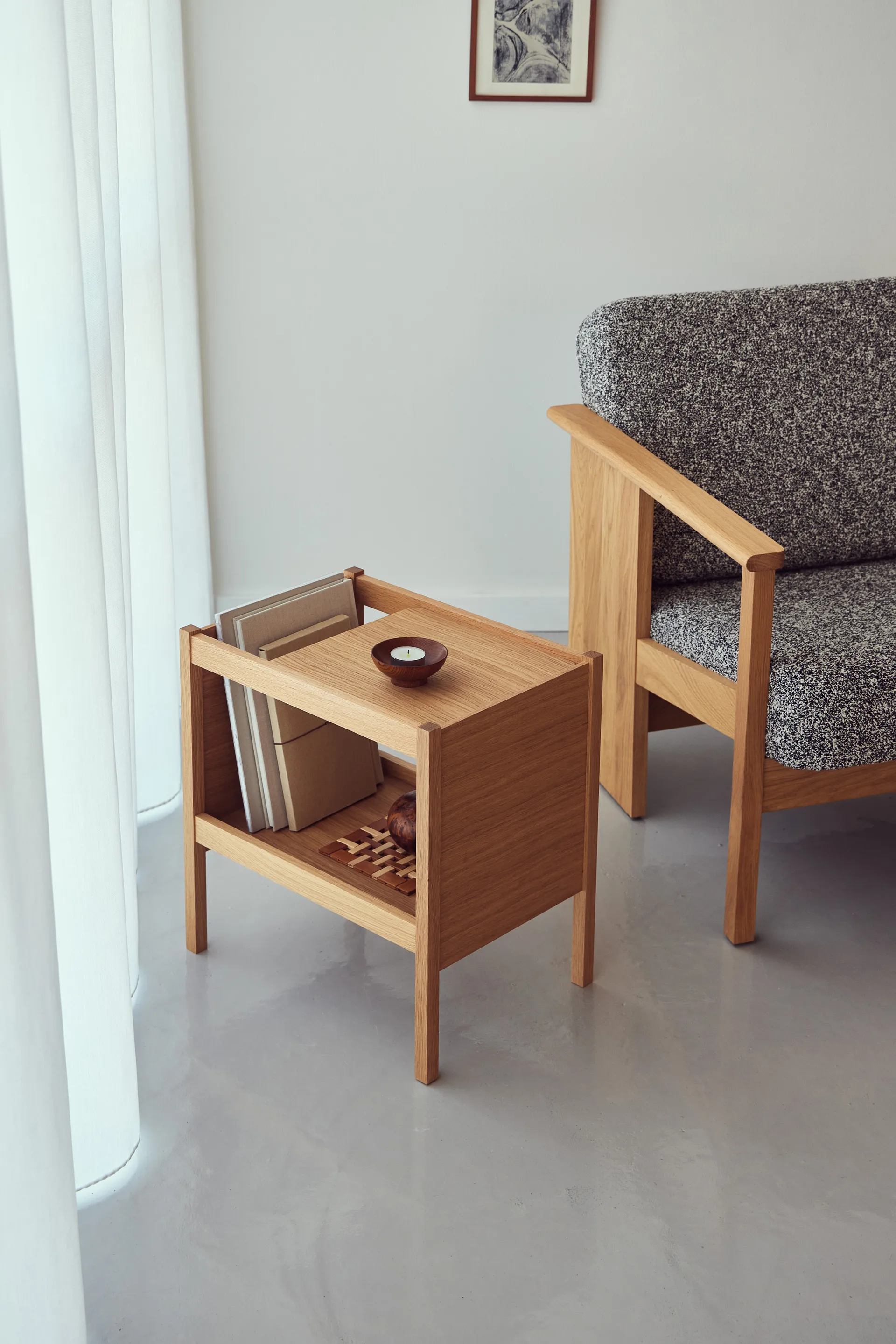 Journal side table 29x43 cm, Oak Form & Refine