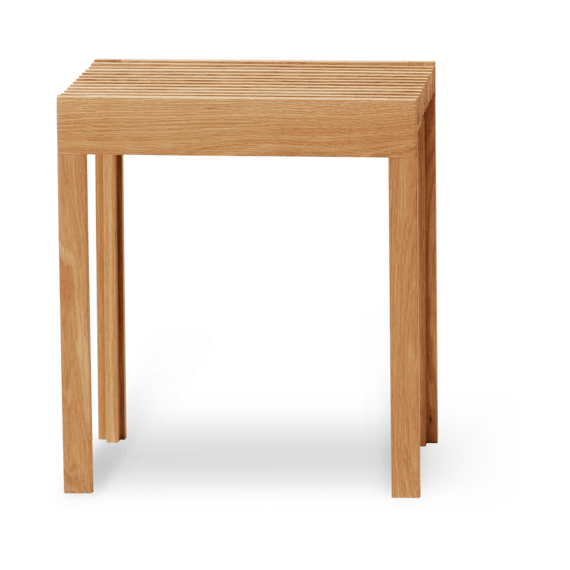 Lightweight stool 40x45 cm - Oak - Form & Refine