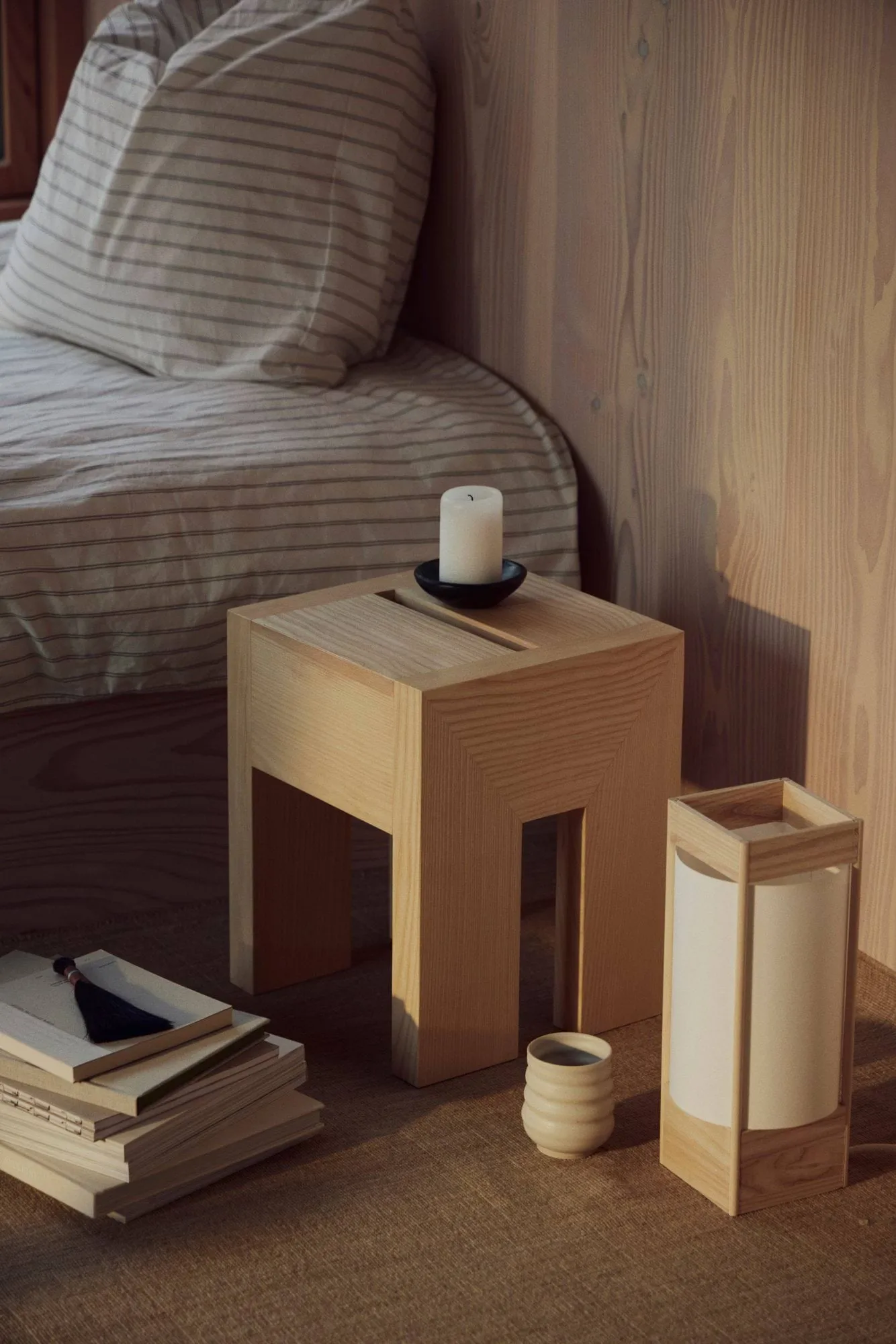 Monolith side table, Ash, 29x29x36 cm Form & Refine