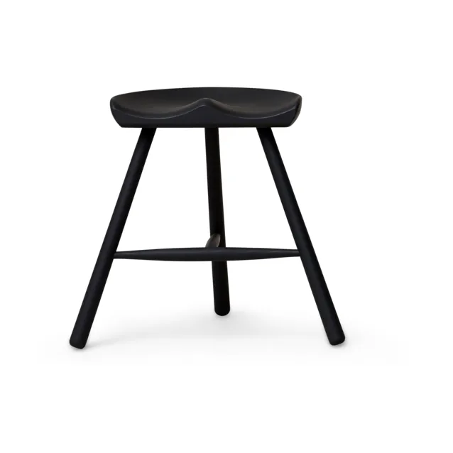 Form & Refine Shoemaker Chair chair No. 49 Black | Scandinavian Design | Chairs | Black