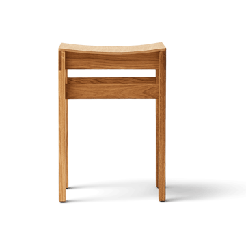 Sonder stool 47.5 cm - Oak - Form & Refine