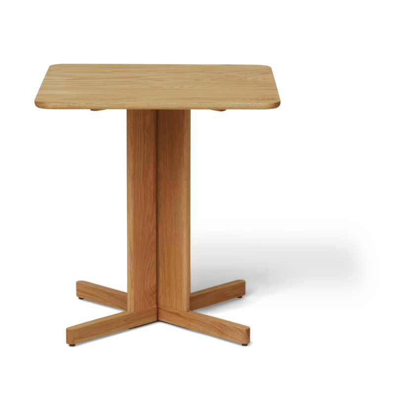 Form & Refine Trefoil dining table 68x68 cm Oak | Scandinavian Design | Dining tables | Brown