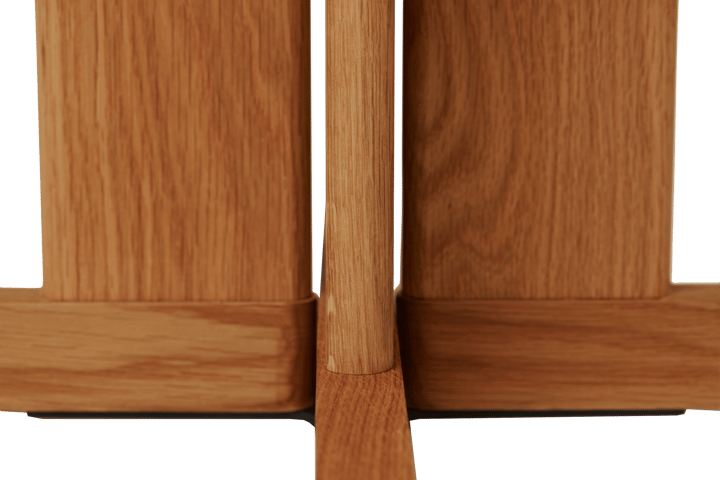Trefoil dining table 68x68 cm, Oak Form & Refine