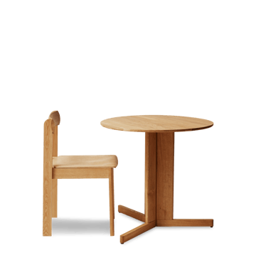 Trefoil dining table Ø75 cm - Oak - Form & Refine