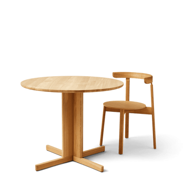 Trefoil dining table Ø90 cm - Oak - Form & Refine