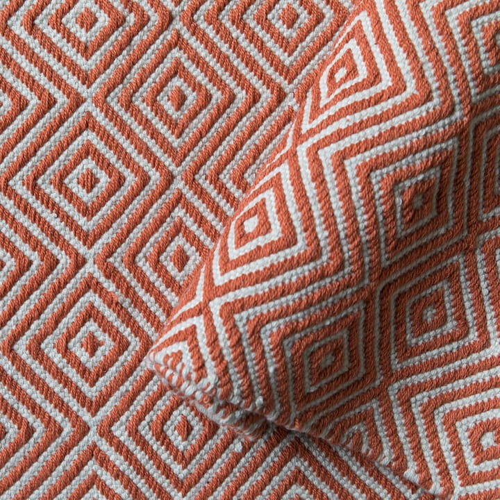 Diamond rug  140x200 cm - Burnt orange - Formgatan