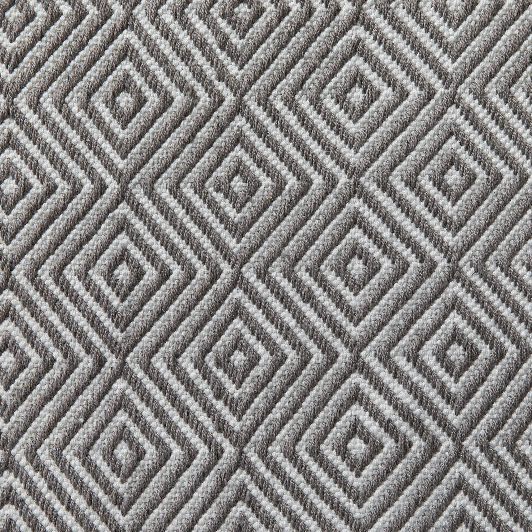 Diamond rug 200x300 cm, Grey Formgatan