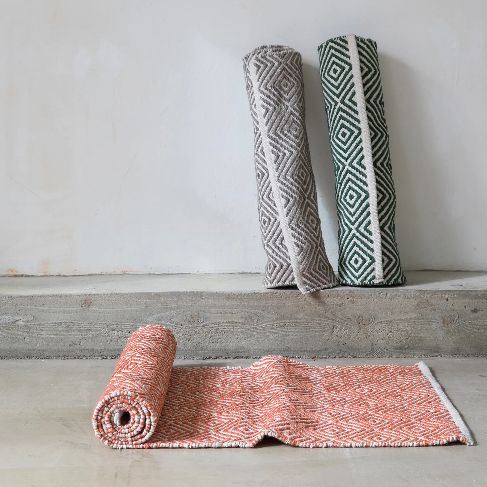 Diamond rug 70x200 cm, Grey Formgatan