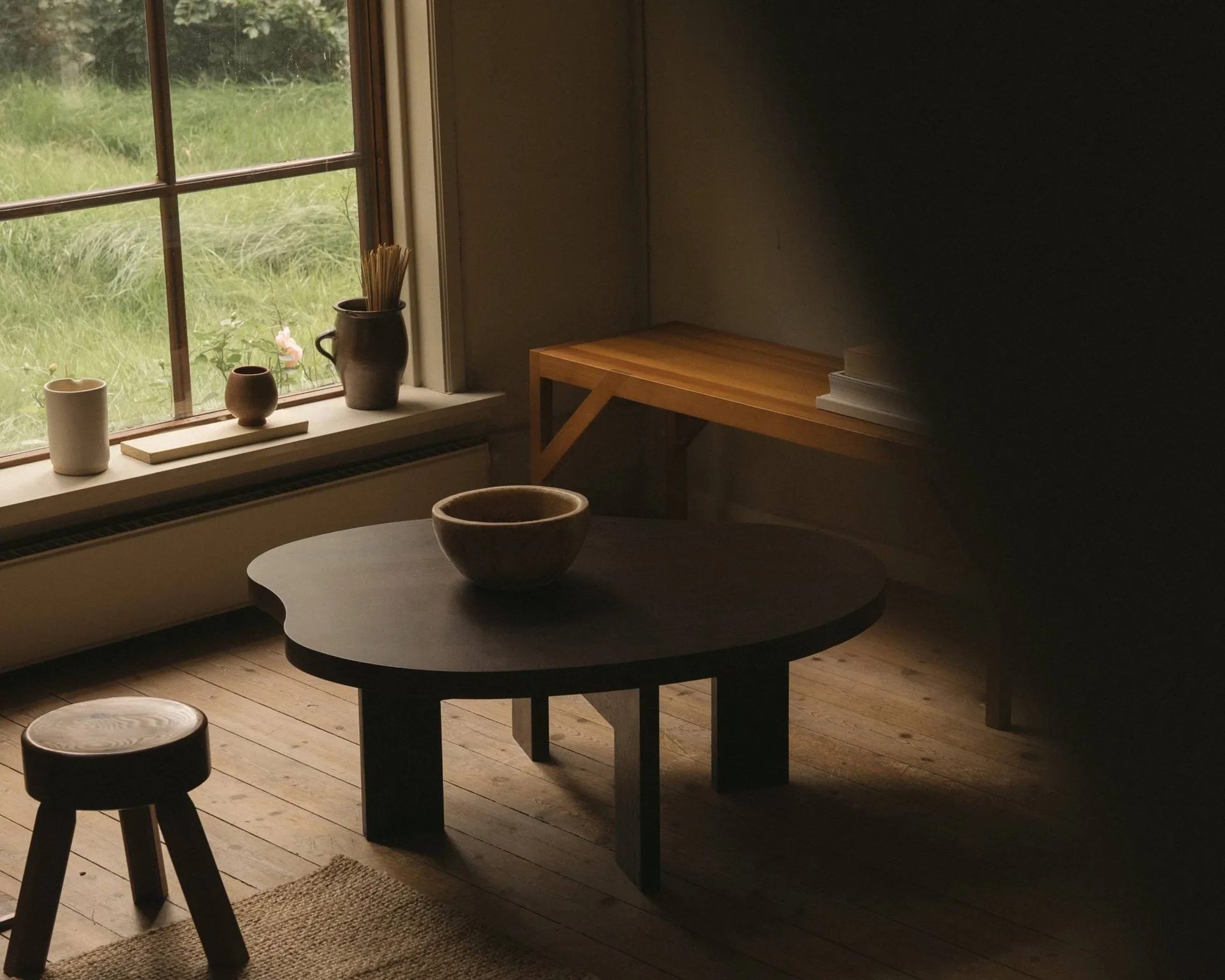 Farmhouse Pond coffee table, Dark oak, 78x93,6x37 cm FRAMA