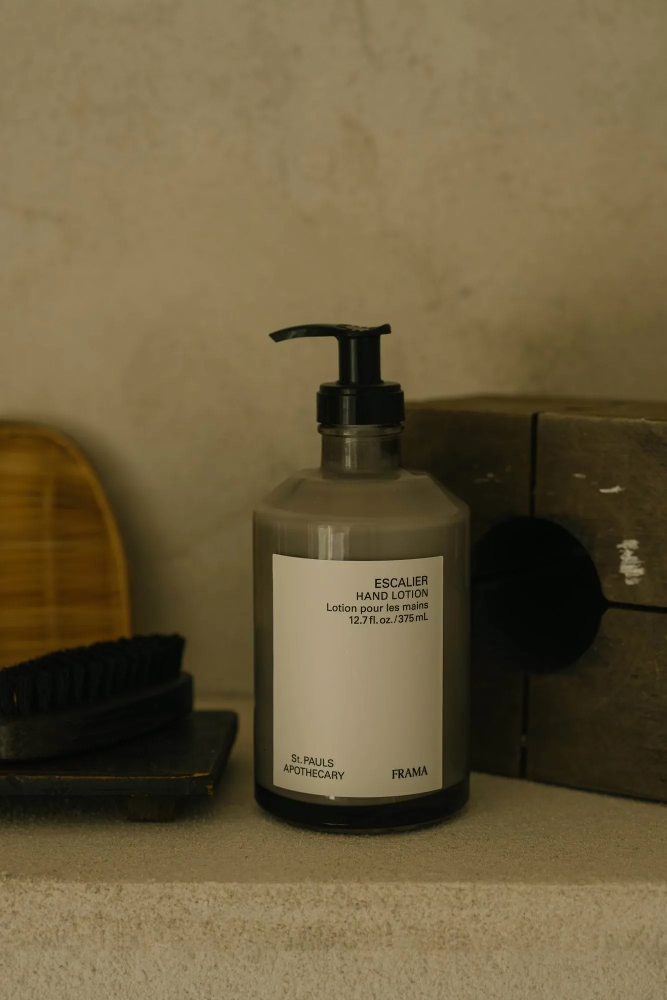 FRAMA hand lotion 375 ml, Escalier FRAMA