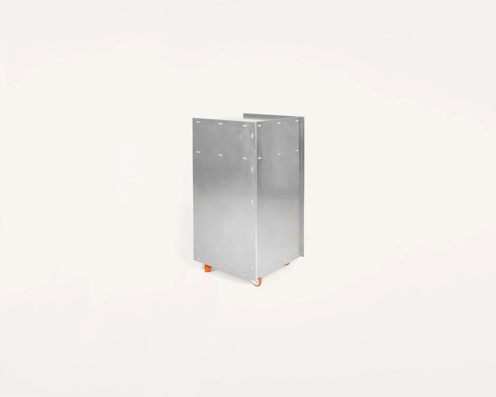 Rivet Cart side table with wheels, Aluminium, 32,8x33,8x65 cm FRAMA