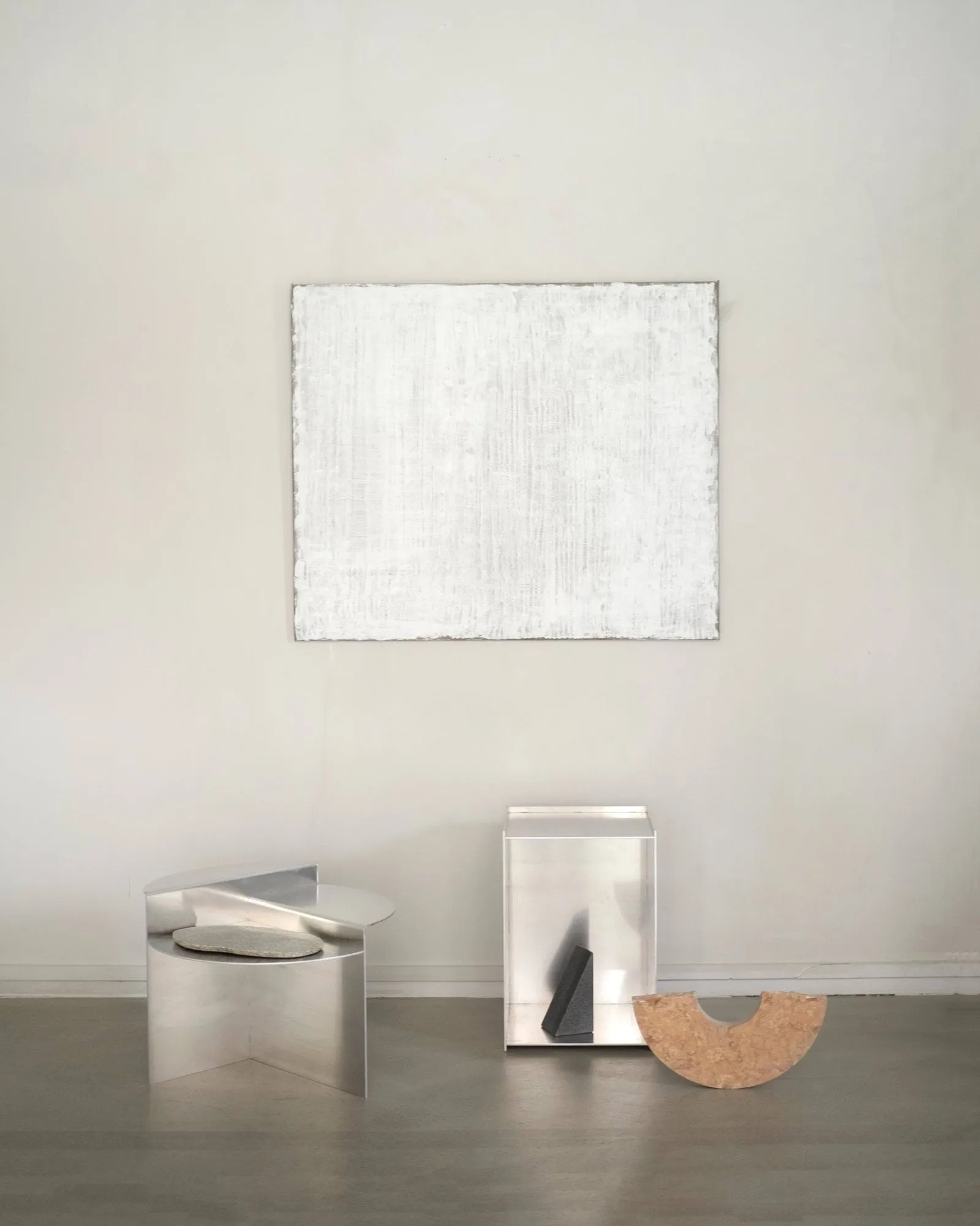 Rivet side table, Aluminium, Ø51,3x40 cm FRAMA