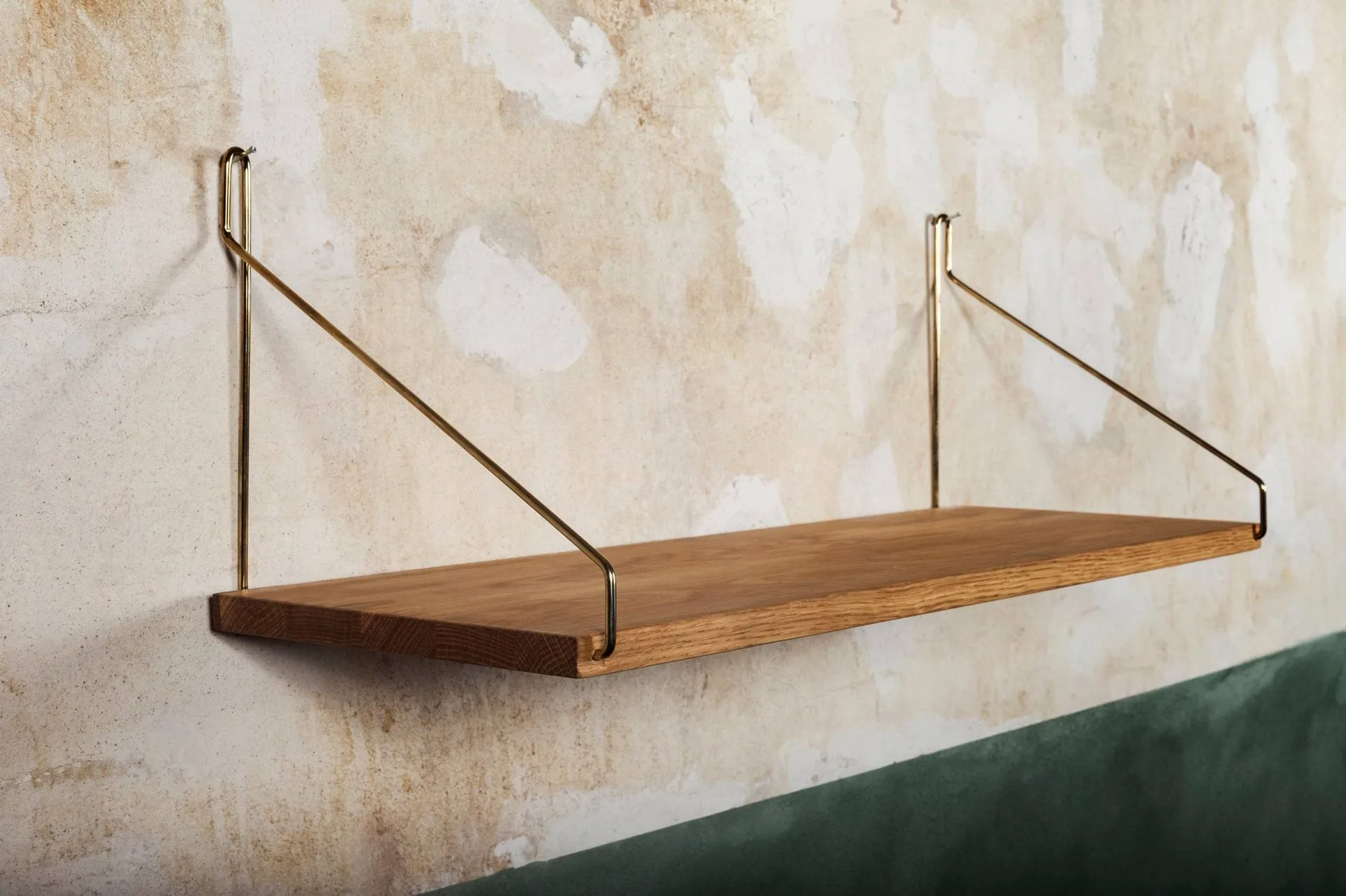 Single Shelf wall shelf, Oak-brass, 60x20 cm FRAMA