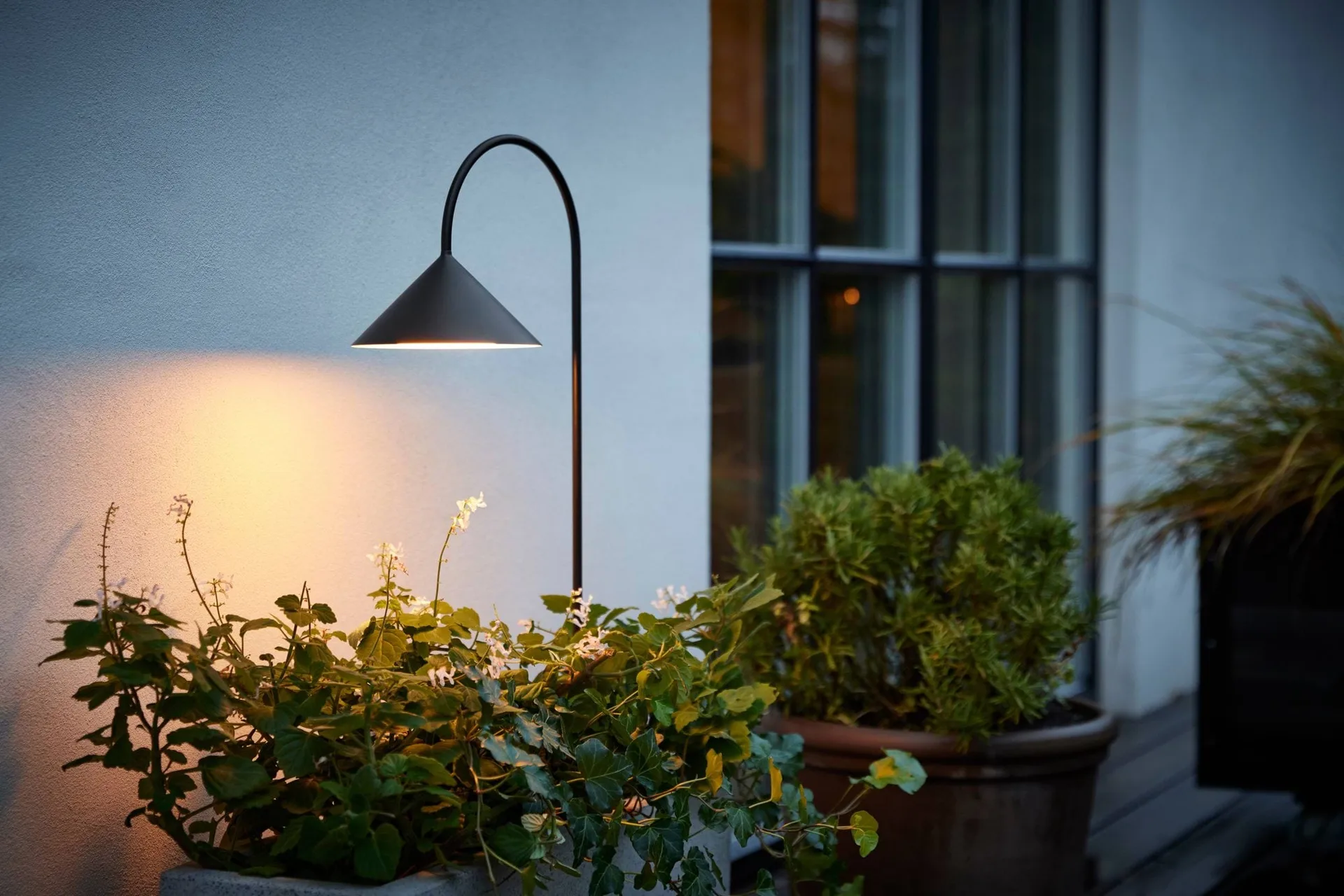 Grasp garden spear garden lamp, Matt Black, 82 cm Frandsen
