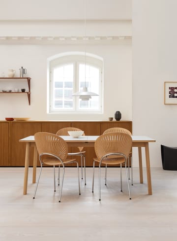 BM29 shelf 78x61 cm - Walnut lacquer - Fredericia Furniture