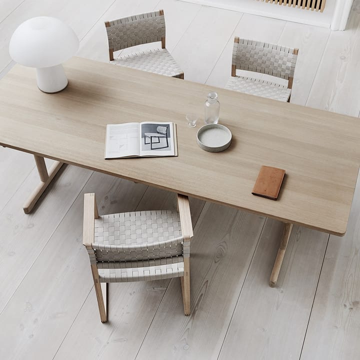 BM61 chair, Wicker lacquered oak stand Fredericia Furniture