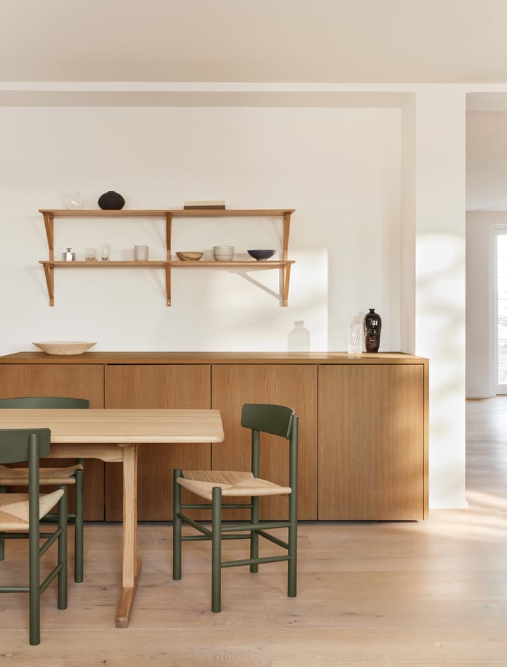 C18 Shaker Table dining table Fredericia Furniture