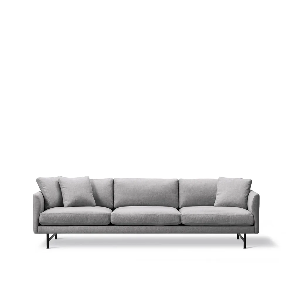 Calmo 5623 sofa, Sunniva 242-black steel Fredericia Furniture